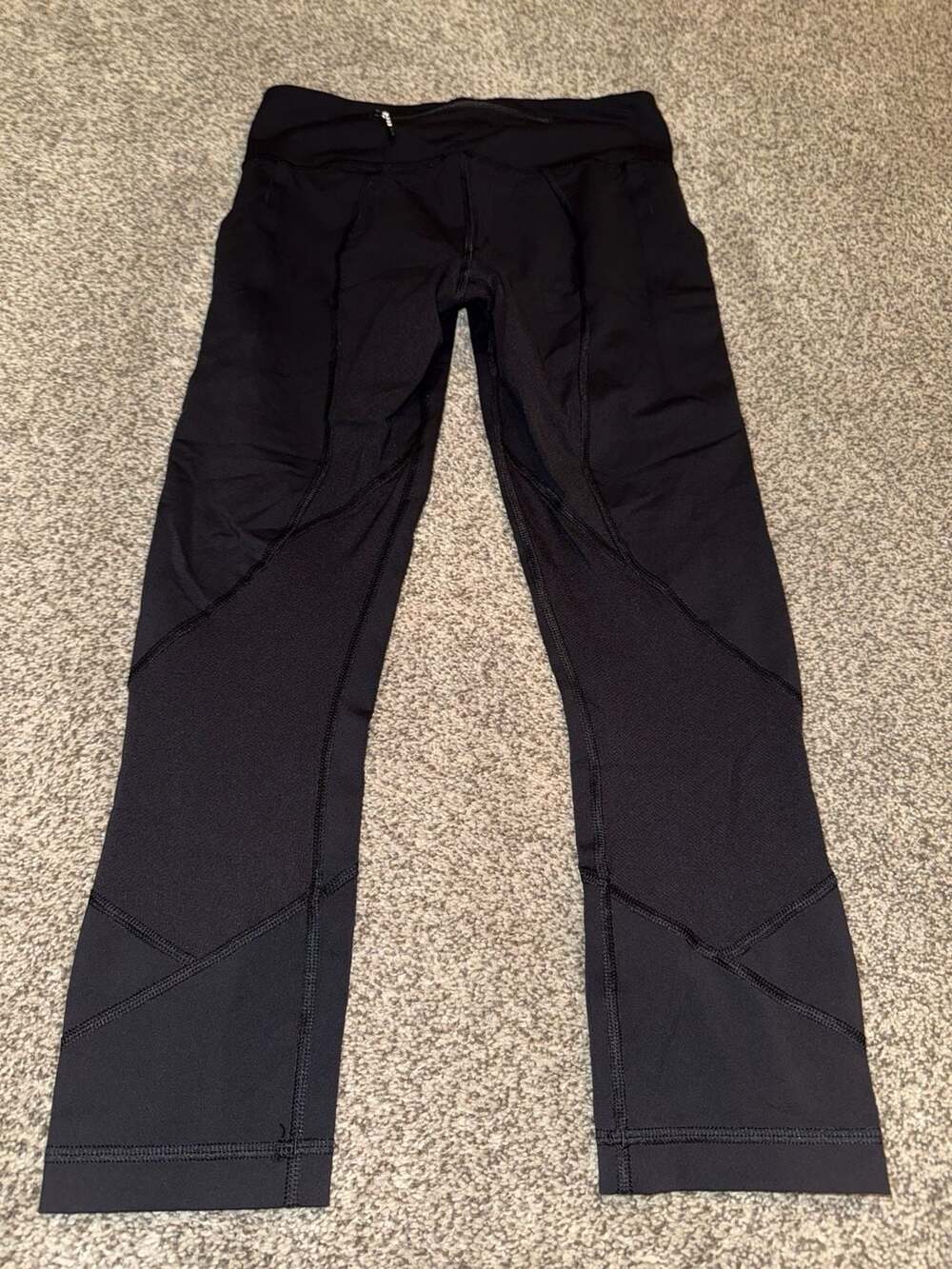 Lululemon Pace Rival Mid-Rise Crop Leggings with Side Pockets, Black, Size 4 - Picture 5 of 7